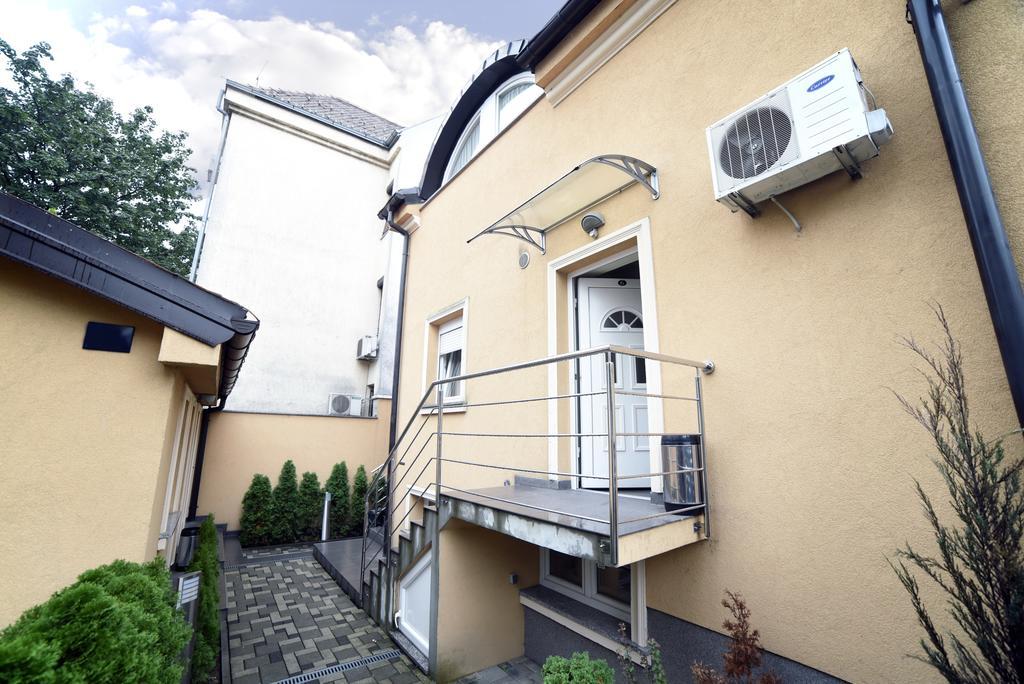 Villa Zrina Zagreb Bilik gambar